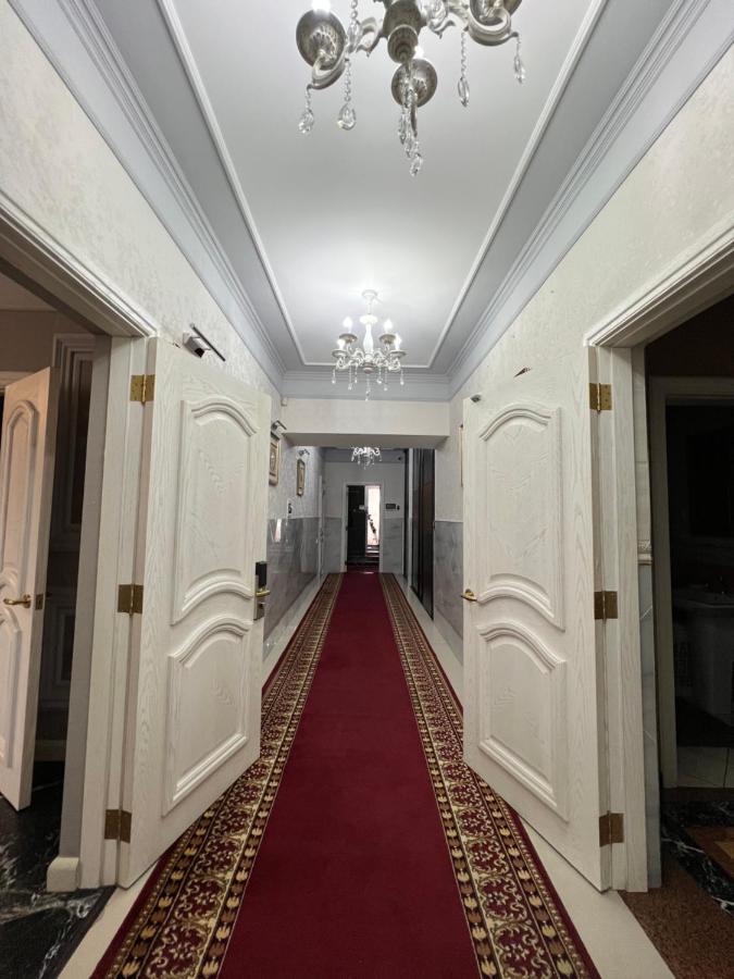Turan Semey Grand Hotel Екстер'єр фото