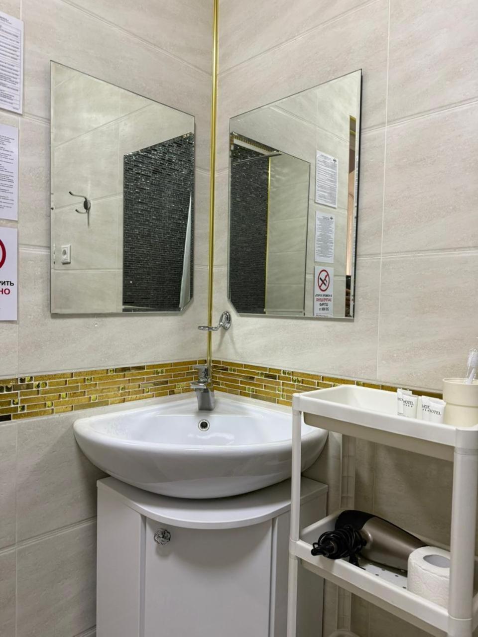 Turan Semey Grand Hotel Номер фото